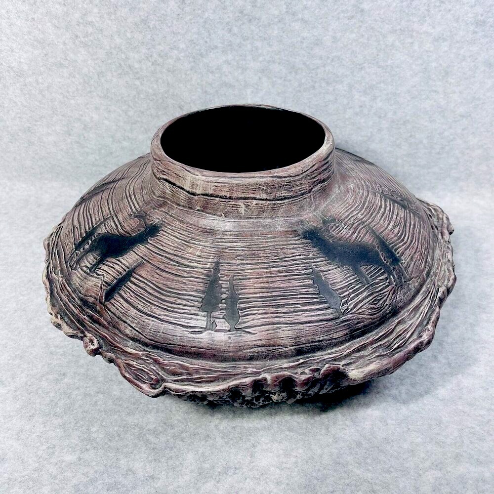 Studio Art Woodland Vase‎ Pottery Bark Base Artist Signed Cabin Elk Life Ceramic